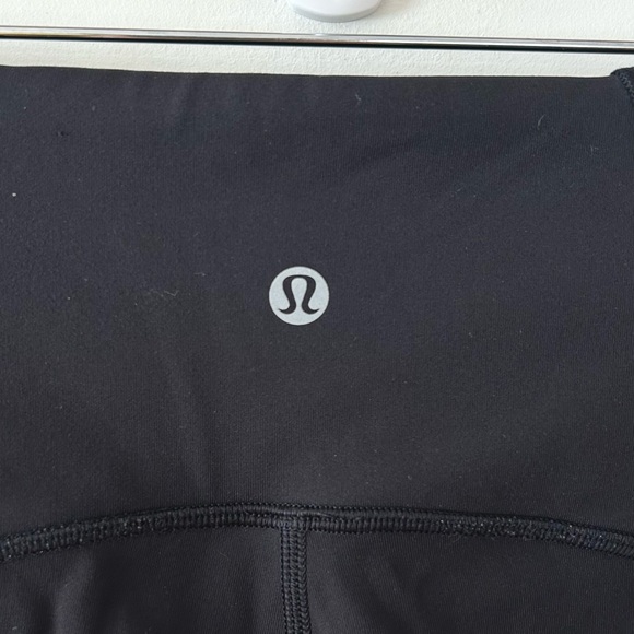 LULULEMON Train Times 7/8 Pant | 25” | Black | Size 8 | - Picture 10 of 13